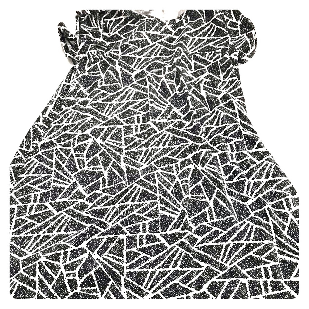 ⚡️SALE⚡️LuLaRoe Carly Dress
